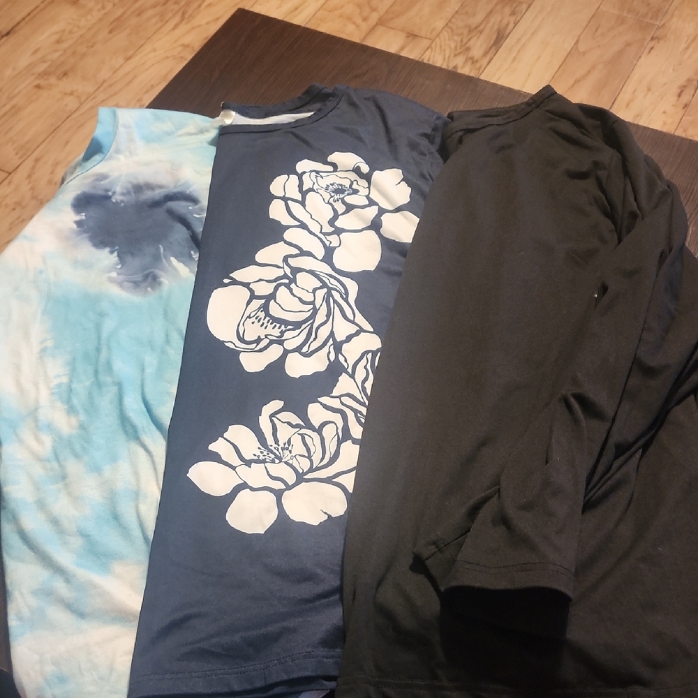 SHEIN Blue Floral and Black Pajama Set